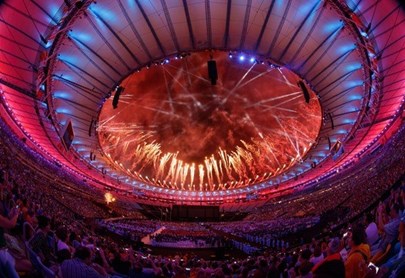 Vådt og festligt punktum for de Paralympiske Lege i Rio